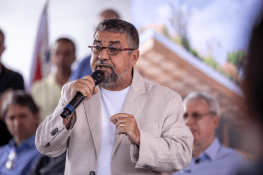 “Aquele de Maricá travou”: como o deputado Quaquá blindou R$ 2 bilhões do Master