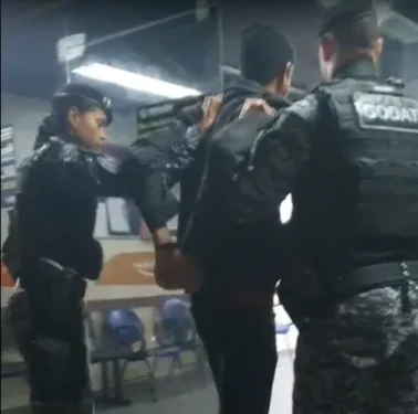 Homem é preso em flagrante após denúncia de agressão contra companheira em Maricá